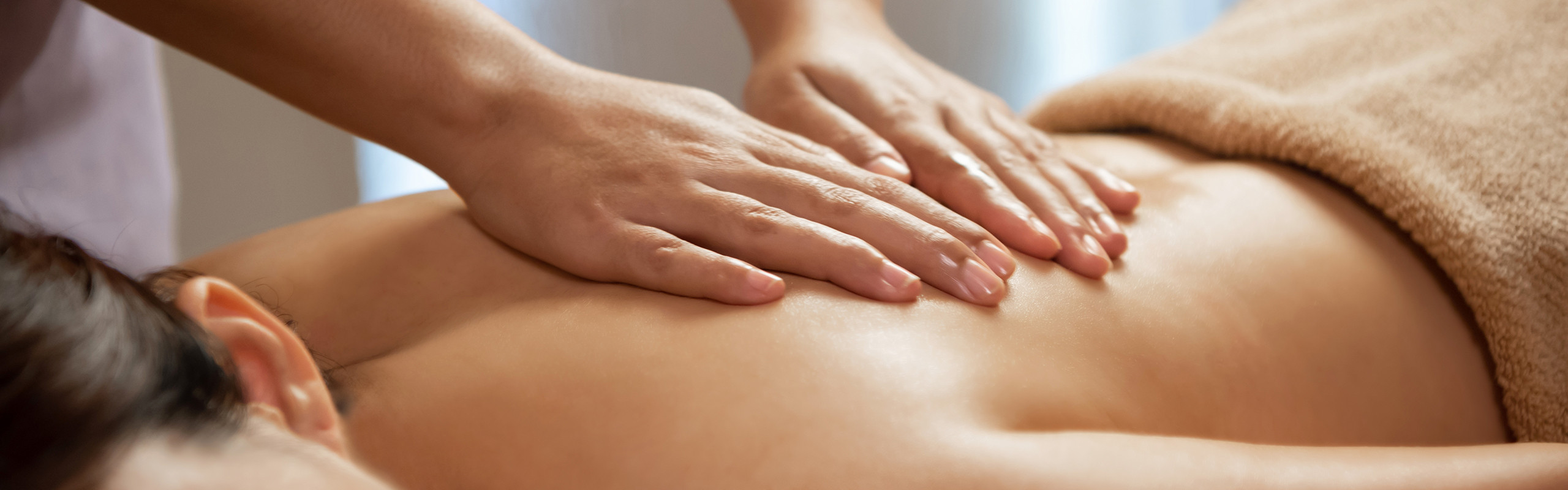 Holistic Body Massage & Scrubs
